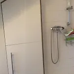 Dachstudio Mit Bad Und Terasse Δωμάτια σε οικογενειακή κατοικία